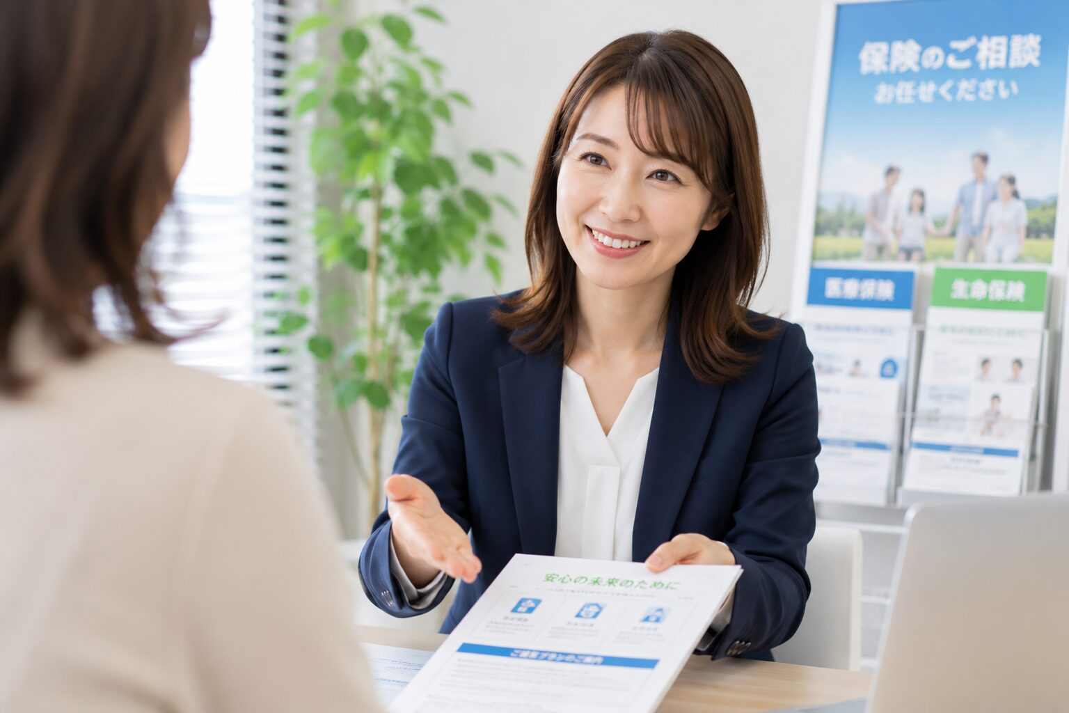 MDRT獲得の保険代理店30代優績者が選んだ将来資産設計|多忙で後回しになっていた資産形成をBitcoin ETF×ドバイ事業投資で構築