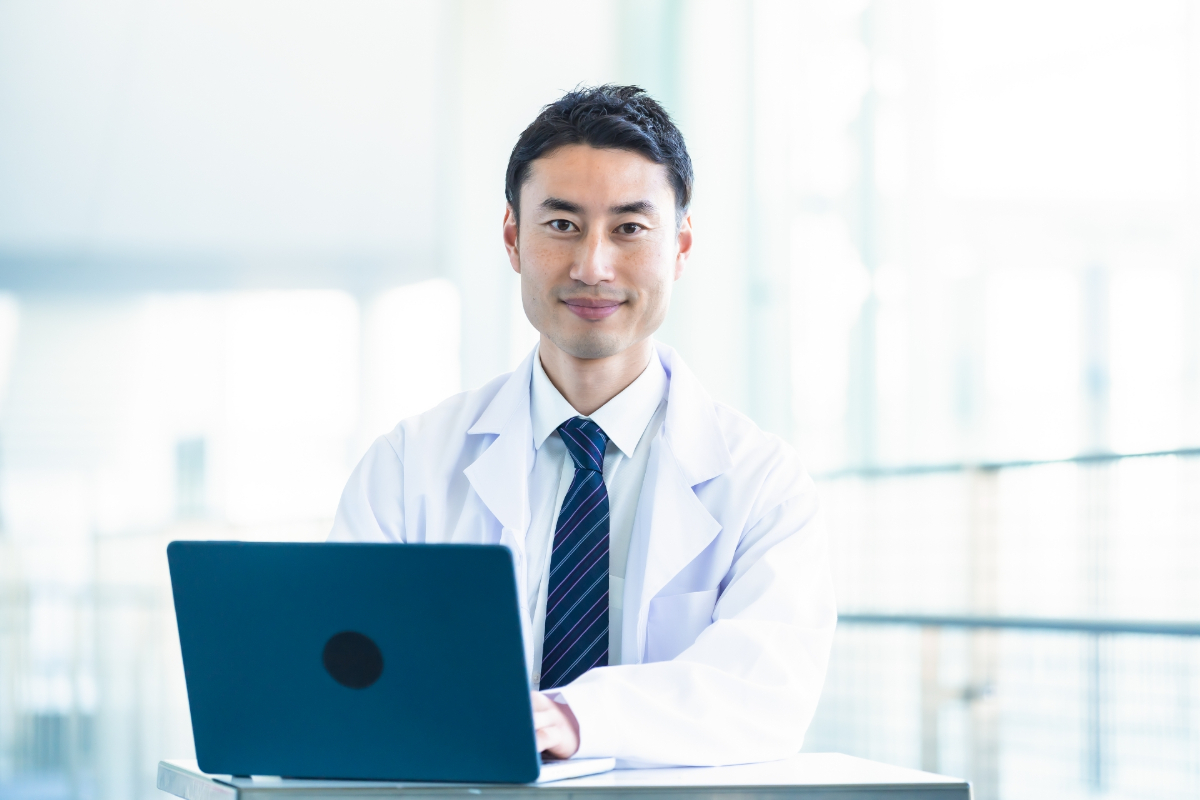 オフショア変額プラン(BitcoinETF運用)とドバイ事業投資を開始した事例( 30代男性 都内在住 F・Sさん 人材派遣会社 経営者)