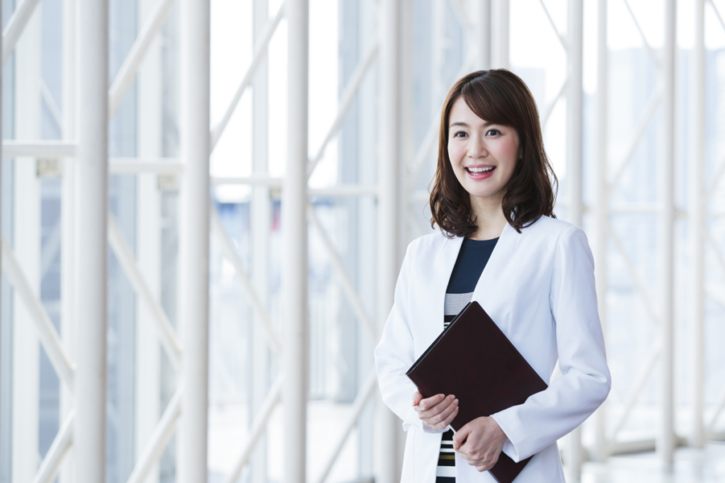 国内生保を停止しオフショア投資「ビットコインETF」へ追加投資された事例（ 30代女性 都内在住 ITコンサル会社勤務）